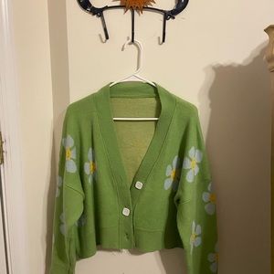 green smiley flower cardigan<3 so cute but not my style anymore.